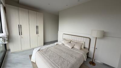 Bedroom Image of 1600 Sq.ft 3 BHK Apartment / Flat for sale in Bandra West Mumbai for Rs. 107500000