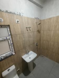 Bathroom Image of 2500 Sq.ft 4.5 BHK Independent House for rent in Vidut Nagar Aligarh for Rs. 22000