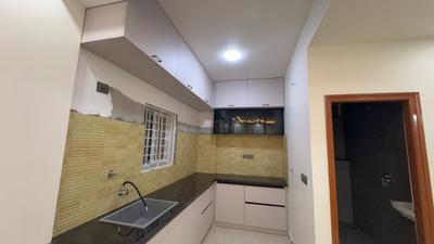 Kitchen Image of 920 Sq.ft 2 BHK Builder Floor for rent in Bommasandra Bengaluru for Rs. 25000