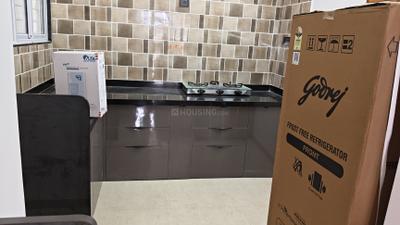Kitchen Image of 1250 Sq.ft 3 BHK Apartment / Flat for rent in Vinayak Eastern River Residency Wing F, Pimple Gurav Pune for Rs. 48000