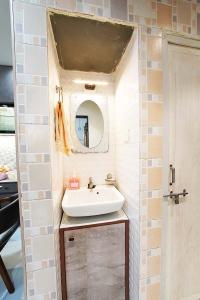 Image of 1575 Sq.ft 3 BHK Apartment / Flat for sale in Navrangpura, Ahmedabad for Rs. 12500000