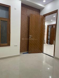 Bedroom Image of 1550 Sq.ft 3 BHK Apartment / Flat for rent in Manu Apartment, Mayur Vihar Phase 1 New Delhi for Rs. 55000