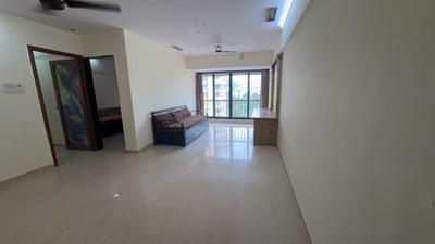Living Room Image of 850 Sq.ft 1 BHK Apartment / Flat for rent in Vasant Vihar Complax, Thane West Thane for Rs. 35000