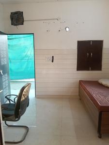 Bedroom Image of 350 Sq.ft 1 RK Builder Floor for rent in GTB Nagar New Delhi for Rs. 12280