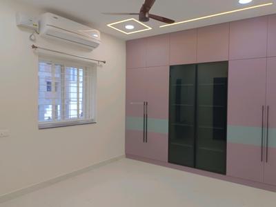 Bedroom Image of 2100 Sq.ft 3 BHK Apartment / Flat for rent in Serilingampally Hyderabad for Rs. 46000
