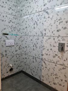 Common Bathroom Image of 900 Sq.ft 3 BHK Apartment / Flat for sale in Dwarka Mor New Delhi for Rs. 6000000