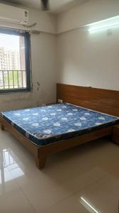 Bedroom Image of 1150 Sq.ft 3 BHK Apartment / Flat for rent in Omkar Parisar, Chandkheda Ahmedabad for Rs. 28000