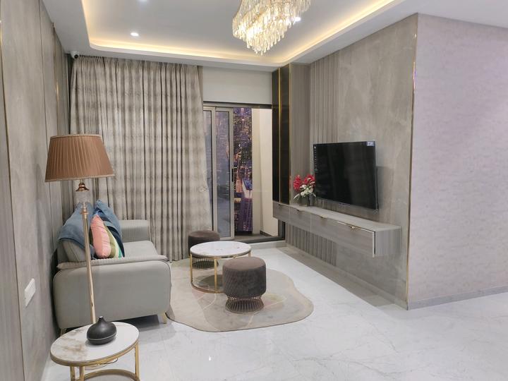 EV NINE SQURE Main Image 1