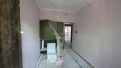 Bedroom Image of 700 Sq.ft 2 BHK Apartment / Flat for rent in Pitampura New Delhi for Rs. 25000