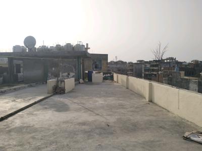 Terrace Image of 1000 Sq.ft 2 BHK Builder Floor for sale in DLF Ankur Vihar Ghaziabad for Rs. 4000000