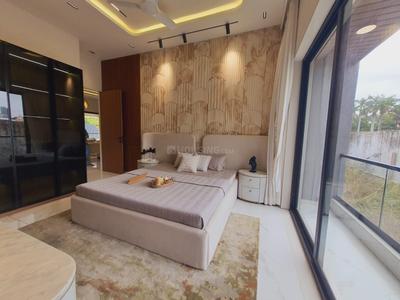 Bedroom Image of 2700 Sq.ft 4 BHK Apartment / Flat for sale in New Alkapuri Vadodara for Rs. 18500000