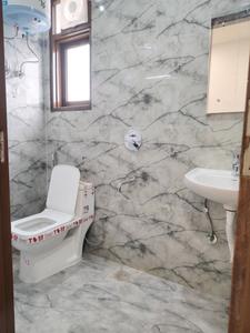 Common Bathroom Image of 900 Sq.ft 2 BHK Builder Floor for sale in Neb Sarai New Delhi for Rs. 5500000