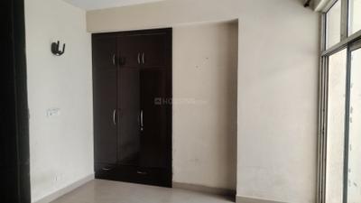 Bedroom Image of 1250 Sq.ft 2 BHK Apartment / Flat for rent in Ajnara Gen X, Crossings Republik Ghaziabad for Rs. 18000
