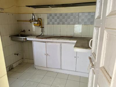Kitchen Image of 700 Sq.ft 1 BHK Builder Floor for rent in Green Park New Delhi for Rs. 40000