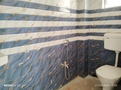 Bathroom Image of 900 Sq.ft 2 BHK Apartment / Flat for sale in Madurdaha Kolkata for Rs. 4000000