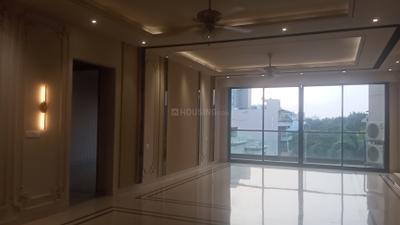Living Room Image of 4200 Sq.ft 4 BHK Builder Floor for sale in Greenwood City Floors, Sector 45 Gurgaon for Rs. 65000000