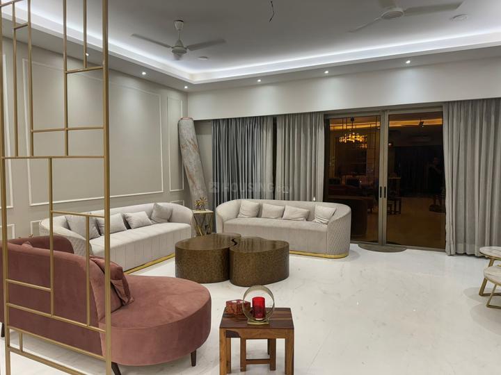 Sector 70 Main Image 1