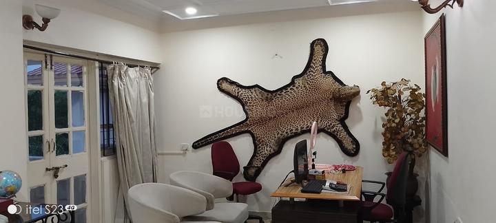 SATISH HOUSE Main Image 1