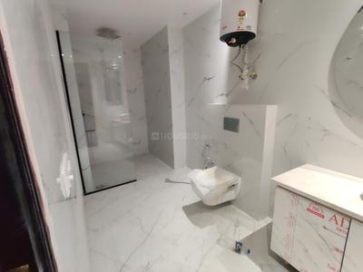 Image of 2700 Sq.ft 4 BHK Builder Floor for sale in Anand Vihar, New Delhi for Rs. 62500000