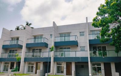Image of 1791 Sq.ft 3 BHK Villa for sale in Kalikapur, EM Bypass, Kolkata for Rs. 15700000