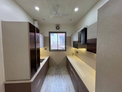 Kitchen Image of 1800 Sq.ft 3 BHK Builder Floor for rent in Punjabi Bagh New Delhi for Rs. 80000