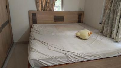 Bedroom Image of 1100 Sq.ft 2.5 BHK Apartment / Flat for rent in Akshay Tower, Wakad Pune for Rs. 40000