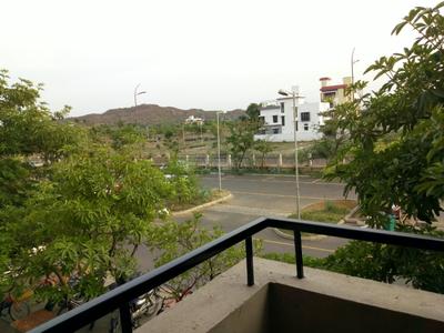 Balcony Image of 700 Sq.ft 2 BHK Apartment / Flat for sale in Unitech Unihomes, Rattinamangalam Chennai for Rs. 2350000