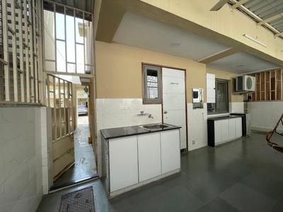 Kitchen Image of 1900 Sq.ft 4 BHK Duplex for sale in Gotri Vadodara for Rs. 17600000