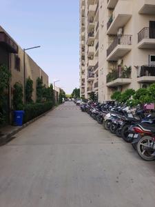 Building Image of 900 Sq.ft 3 BHK Apartment / Flat for sale in Signature Global The Roselia, Sector 95A Gurgaon for Rs. 8000000