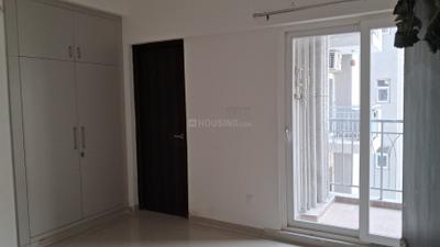 Bedroom Image of 1050 Sq.ft 2 BHK Apartment / Flat for rent in Shri Radha Aqua Garden, Noida Extension Greater Noida for Rs. 20000