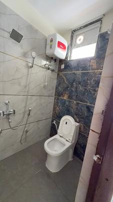 Image of 1100 Sq.ft 2.5 BHK Apartment / Flat for rent in Kondapur, Hyderabad for Rs. 40000