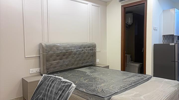 Golf course road Bedroom 1