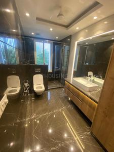 Bathroom Image of 1450 Sq.ft 3 BHK Builder Floor for sale in Greater Kailash New Delhi for Rs. 60000000