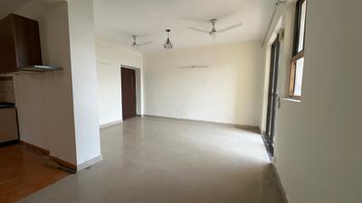 Living Room Image of 997 Sq.ft 2 BHK Apartment / Flat for sale in Unitech Uniworld Gardens 2, Sector 47 Gurgaon for Rs. 14200000