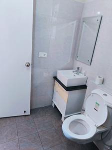 Bathroom Image of 1050 Sq.ft 2 BHK Apartment / Flat for rent in SBP Homes Gardenia, Sector 126 Mohali for Rs. 26000