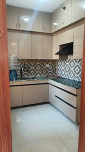 Kitchen Image of 953 Sq.ft 2 BHK Apartment / Flat for rent in Jaypee Kosmos, Sector 134 Noida for Rs. 24500