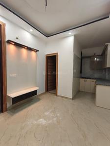 Hall Image of 1050 Sq.ft 2 BHK Apartment / Flat for sale in Sector 100 Noida for Rs. 4500000
