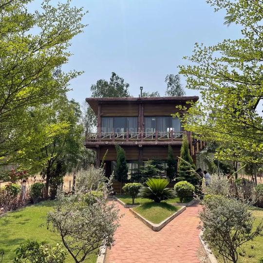 Aranya City Of Woodland Main Image 1