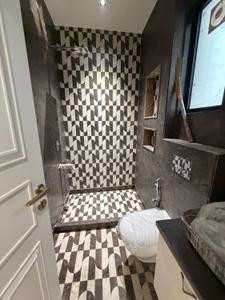 Bathroom Image of 1440 Sq.ft 3 BHK Builder Floor for sale in Rajouri Garden New Delhi for Rs. 30000000