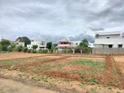 Yasri Living Plot View 2