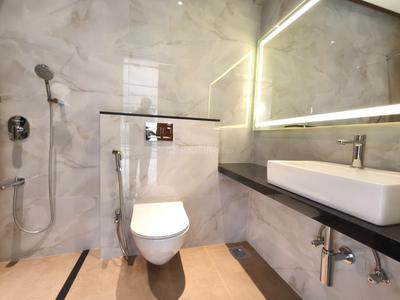 Bathroom Image of 2609 Sq.ft 5 BHK Apartment / Flat for sale in Deccan Gymkhana Pune for Rs. 55000000