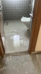 Bathroom Image of 1500 Sq.ft 3.5 BHK Builder Floor for sale in Signature Global City 37d II Phase II, Sector 37D Gurgaon for Rs. 14500000