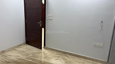 Bedroom Image of 1050 Sq.ft 3 BHK Builder Floor for rent in Sector 7 Rohini New Delhi for Rs. 37000