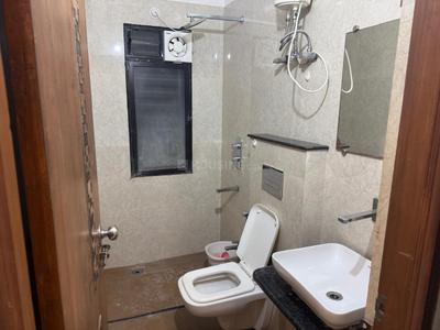 Bathroom Image of 1150 Sq.ft 2 BHK Apartment / Flat for rent in Narendra Nagar Extension Nagpur for Rs. 25000