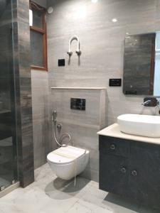 Common Bathroom Image of 3200 Sq.ft 5 BHK Builder Floor for sale in Rajendra Nagar Ghaziabad for Rs. 28000000