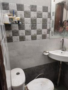 Bathroom Image of 5600 Sq.ft 3 BHK Independent House for sale in Palam Vihar Gurgaon for Rs. 18500000