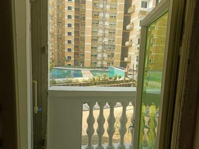 Balcony Image of 860 Sq.ft 2 BHK Apartment / Flat for rent in Migsun Twiinz, Eta II Greater Noida for Rs. 28000