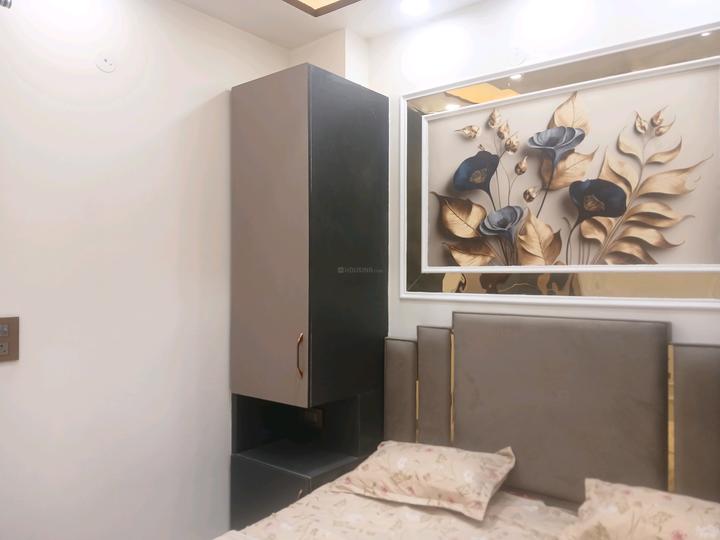 Bhagwati Garden, Dwarka Mor Bedroom 1