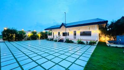 Image of 13500 Sq.ft 1 BHK Farm House for sale in Palam Vihar, Gurgaon for Rs. 70000020