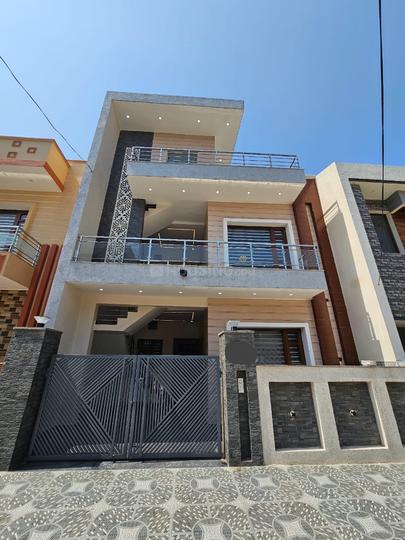 Sec 125 Sunny Enclave Main Image 1